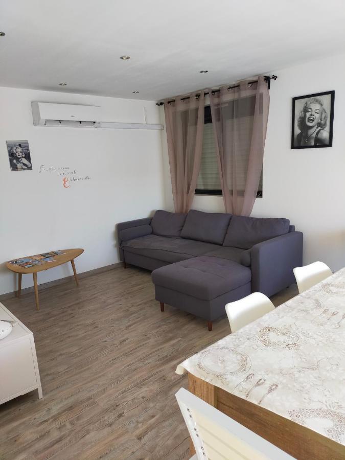 Logement Atypique アルル エクステリア 写真